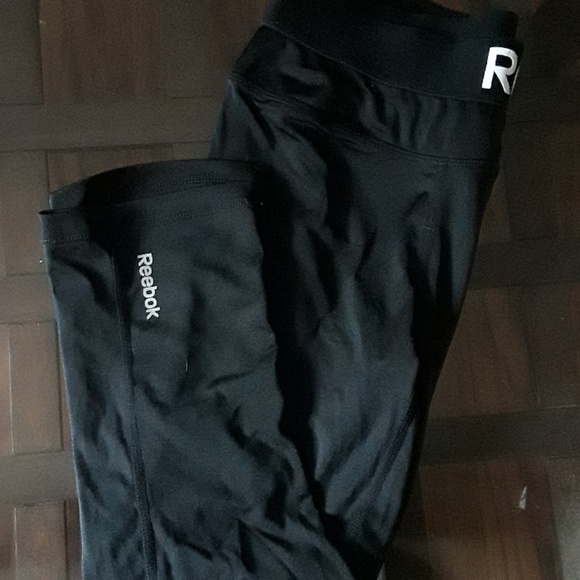 Reebok Capri - Picture 2 of 2